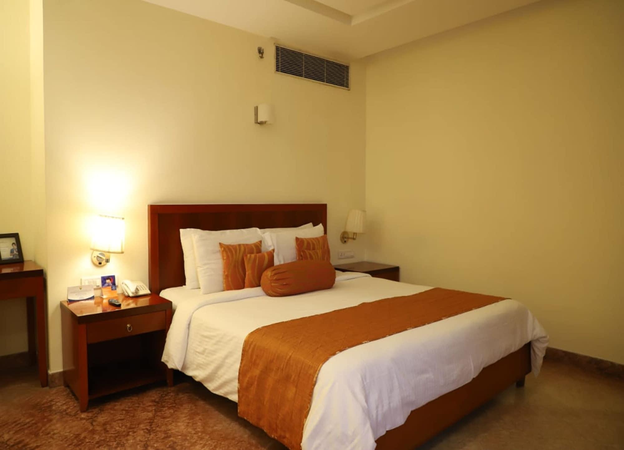 Royal Sarovar Portico Siliguri Exterior photo