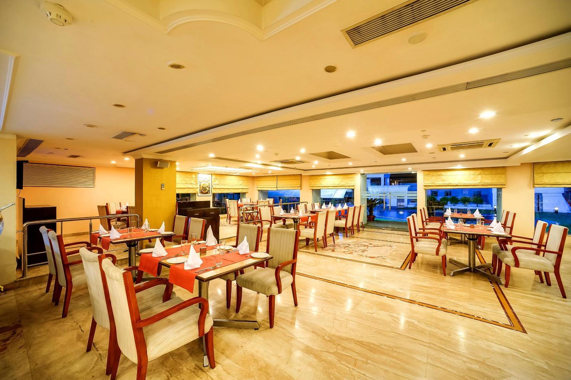 Royal Sarovar Portico Siliguri Exterior photo